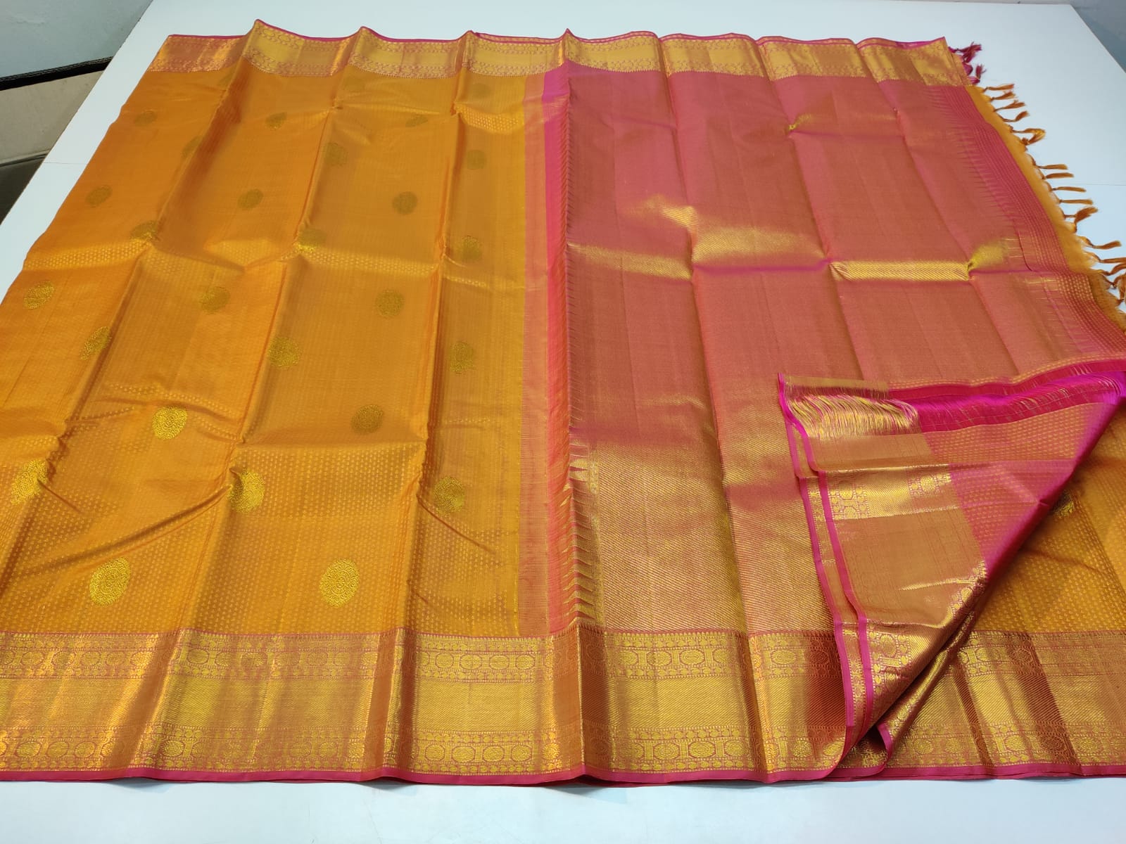 Bridal Kanchipuram Embossed Pattern Silk Saree - Image 3
