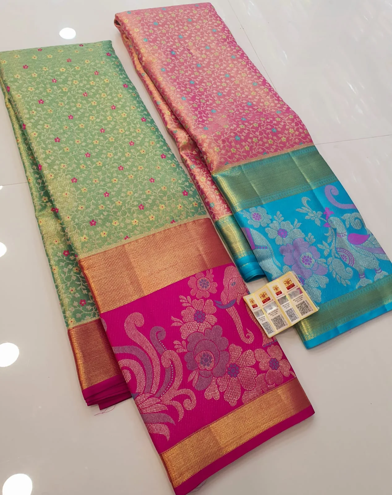 Bridal Kanchipuram Silk Sarees with Designer Border - Image 3