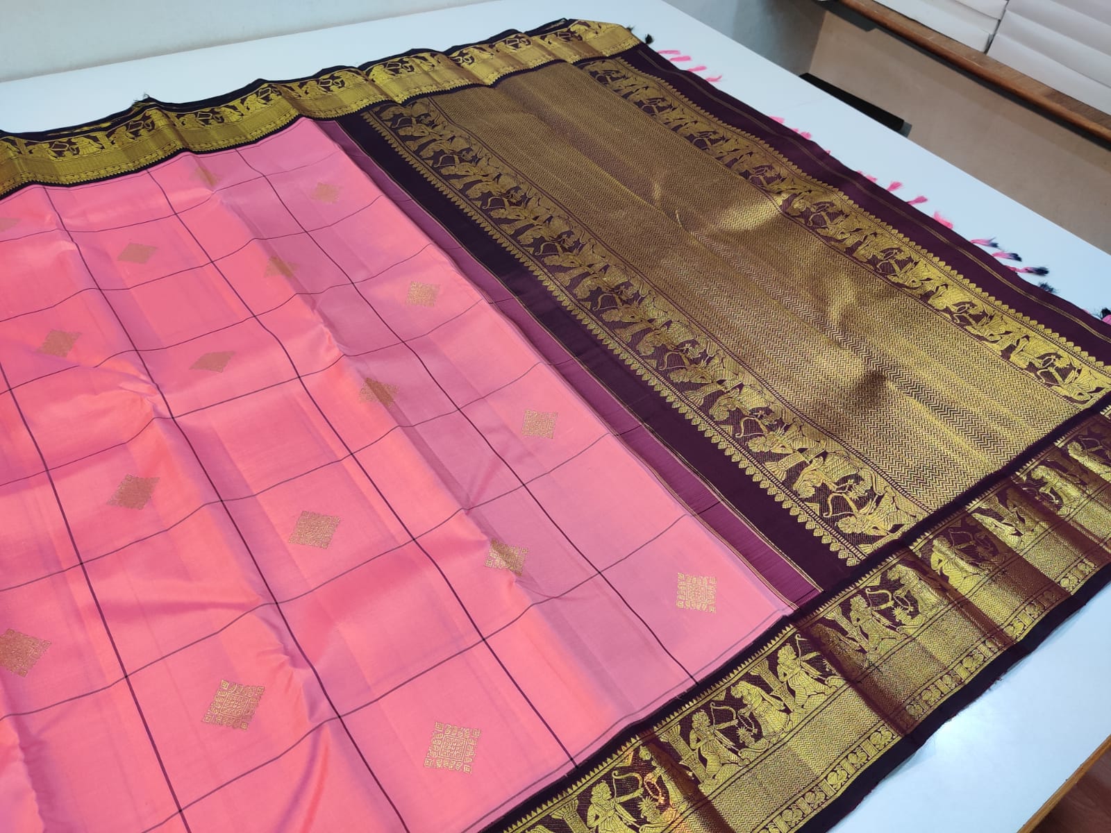 Exclusive Sita Rama Swayamvara Pure Korvai Checked Pattern Kanchipuram Silk Saree - Image 4
