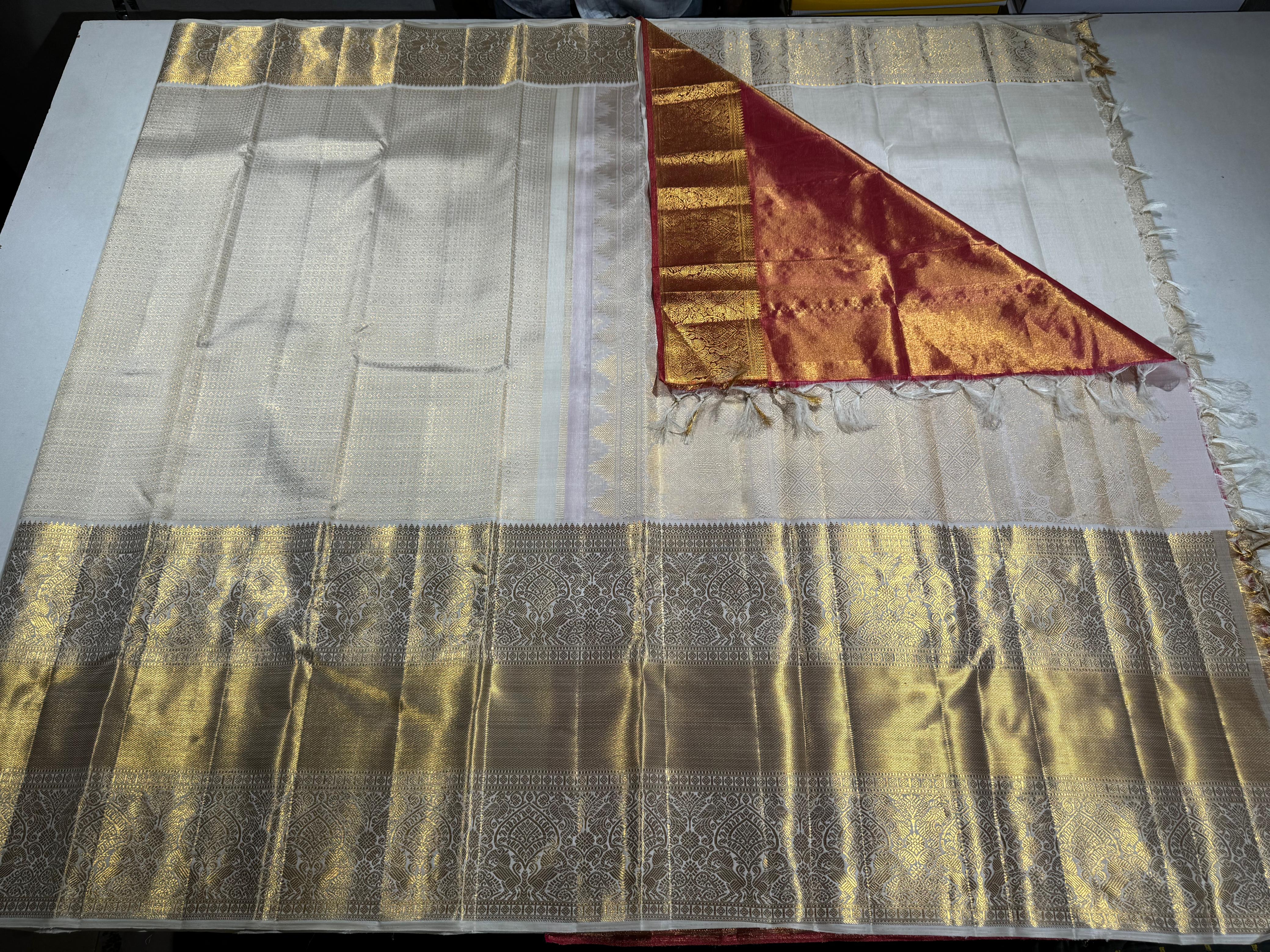 Celebrity Style - Keerthy Suresh Inspired Half White Pure Handloom Kanchipuram Silk Saree - Image 5