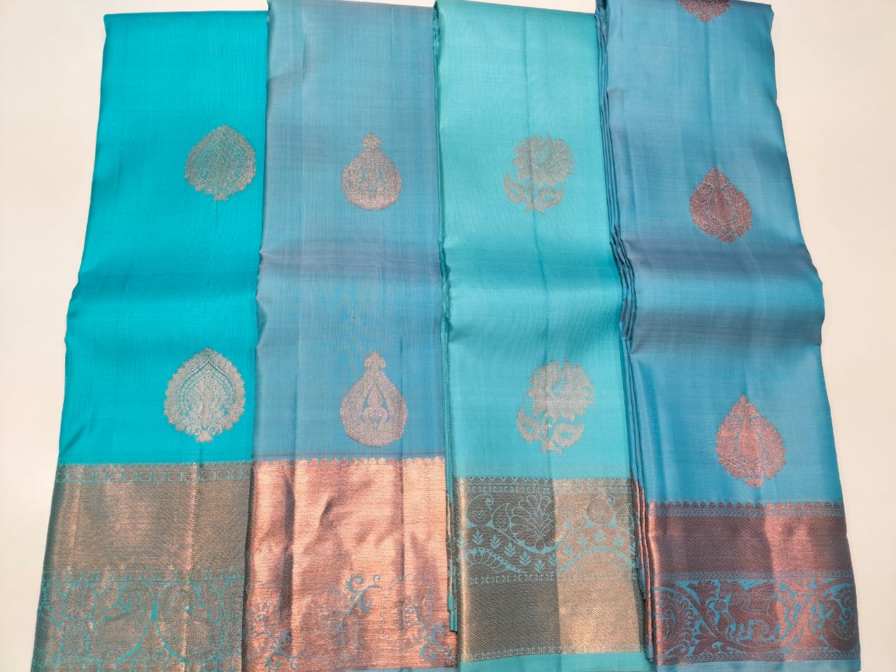 Pastel Blue Shade Copper Zari Kanchipuram Silk Sarees - Image 3