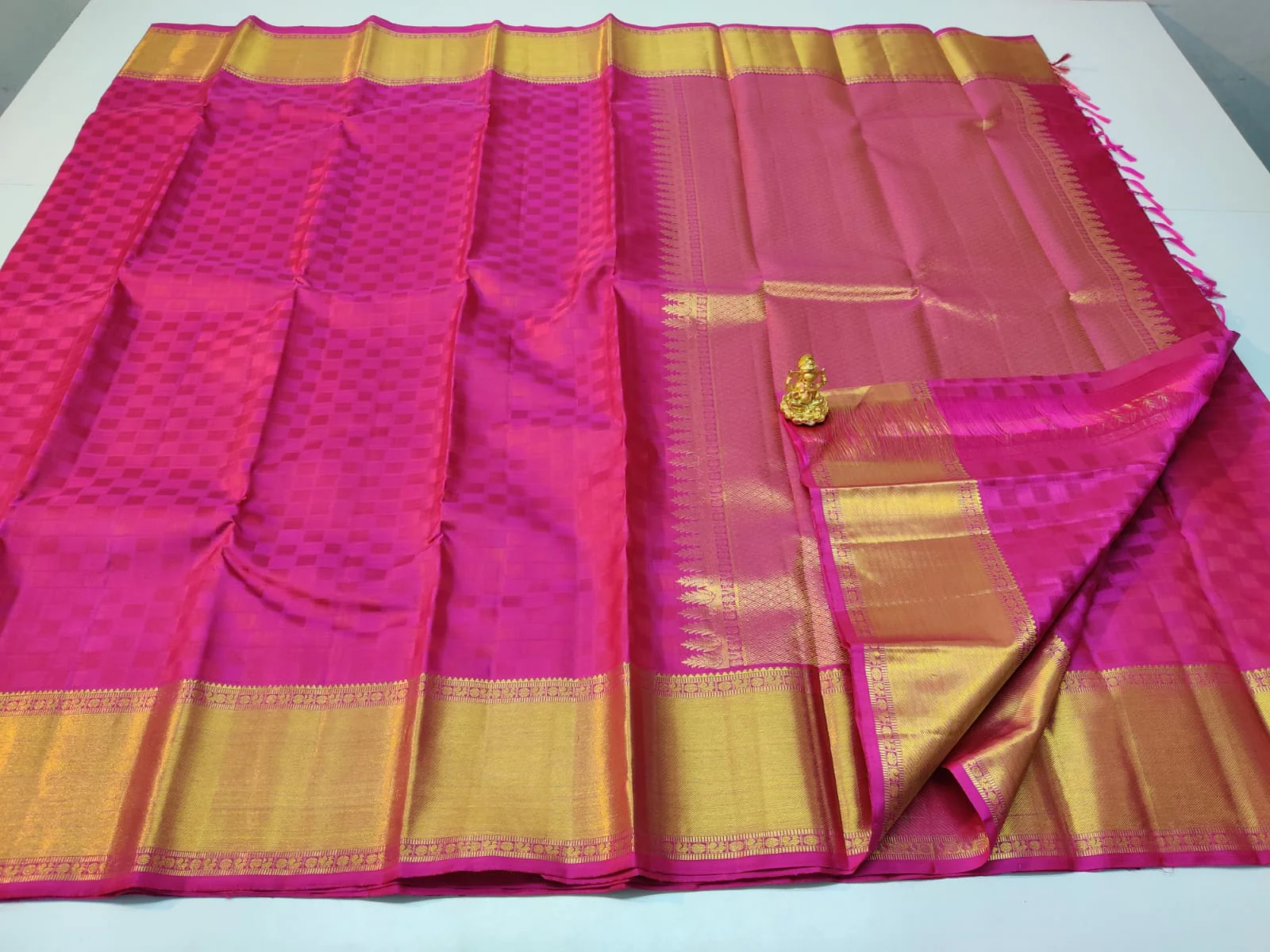 Pink Kanchipuram Handloom Pure Silk Saree - Image 4