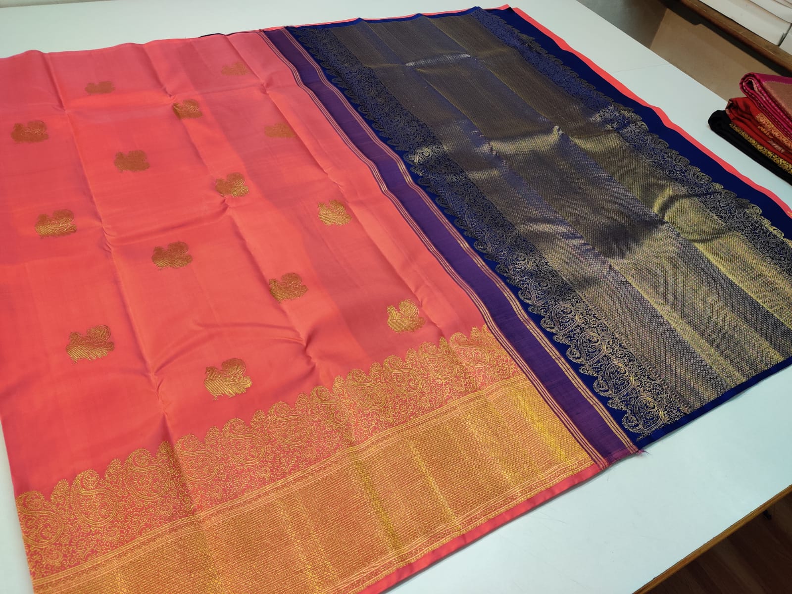 Turning Border Kanchipuram Silk Sarees - Image 4